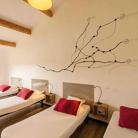 Holiday home Sejour Groupe Nature,convivialite Lalbenque